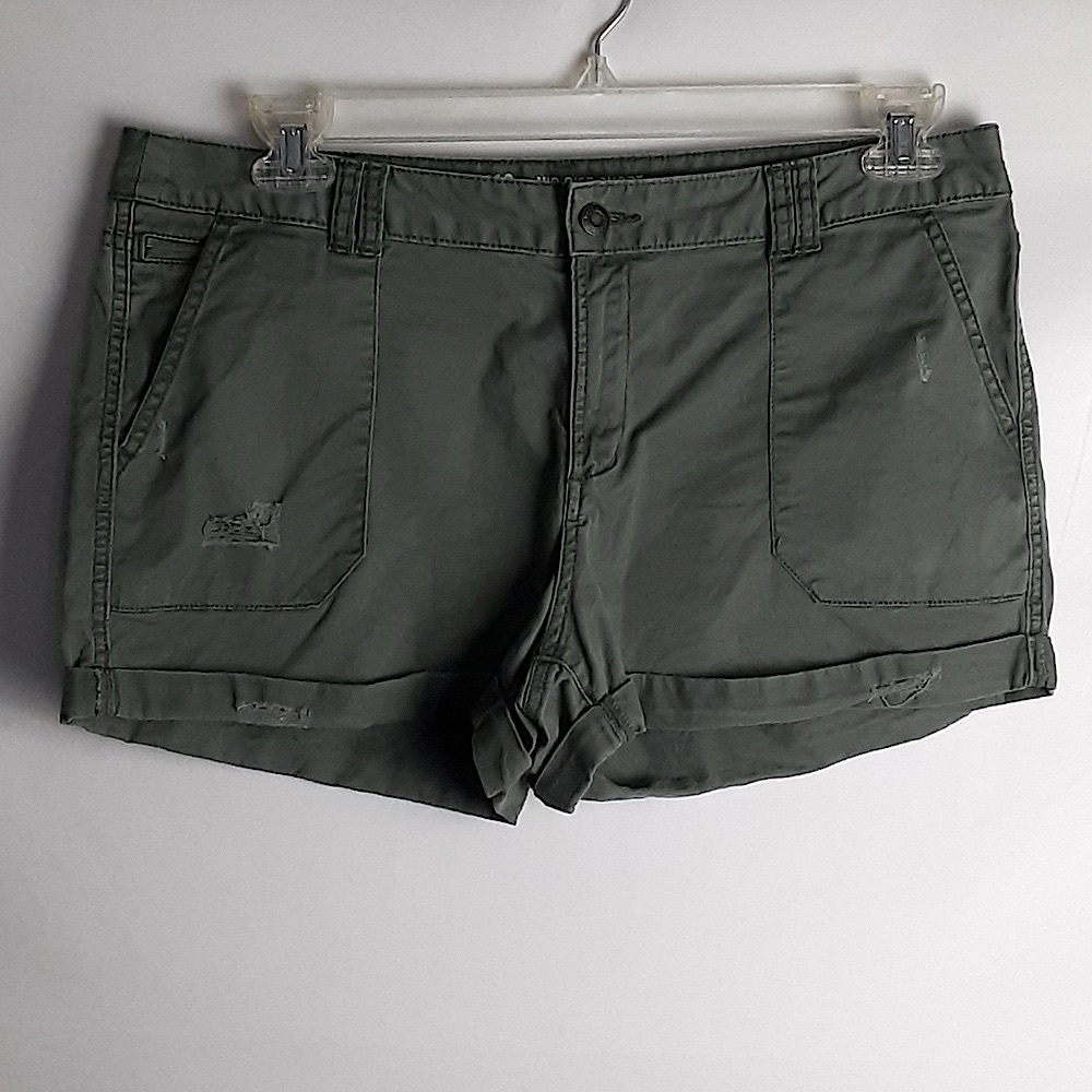 Mossimo Supply Co Shorts Mid Rise Olive Green Khaki Distressed Summer SZ 12